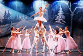 ballet-russe-pic-dubai-nightlife-05.jpg